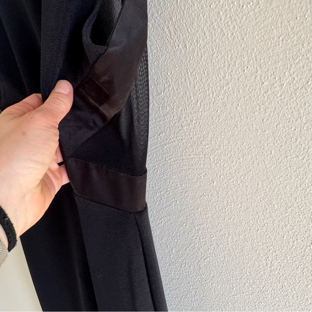 Black vintage dress with mesh cut outs - Picture 4 of 15